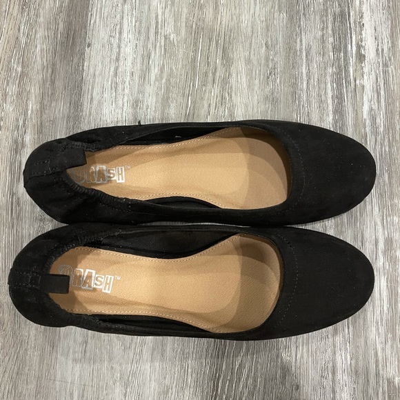 Ballet Pumps - Picture 3 of 4